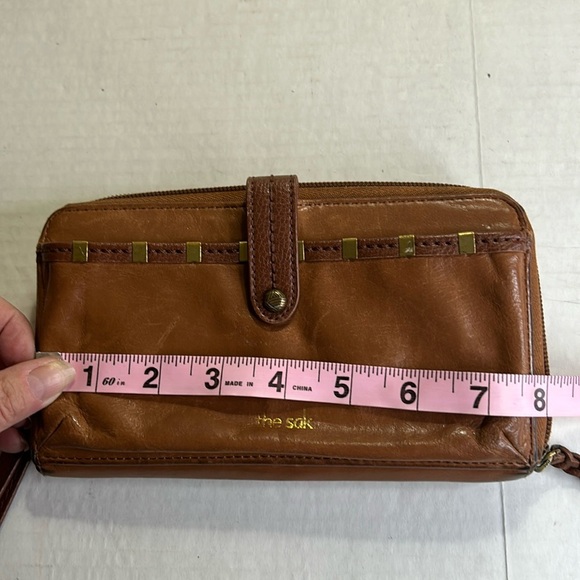 THE SAC BROWN LEATHER WALLET WITH GILD ACCENTS CLUTCH - Picture 15 of 16